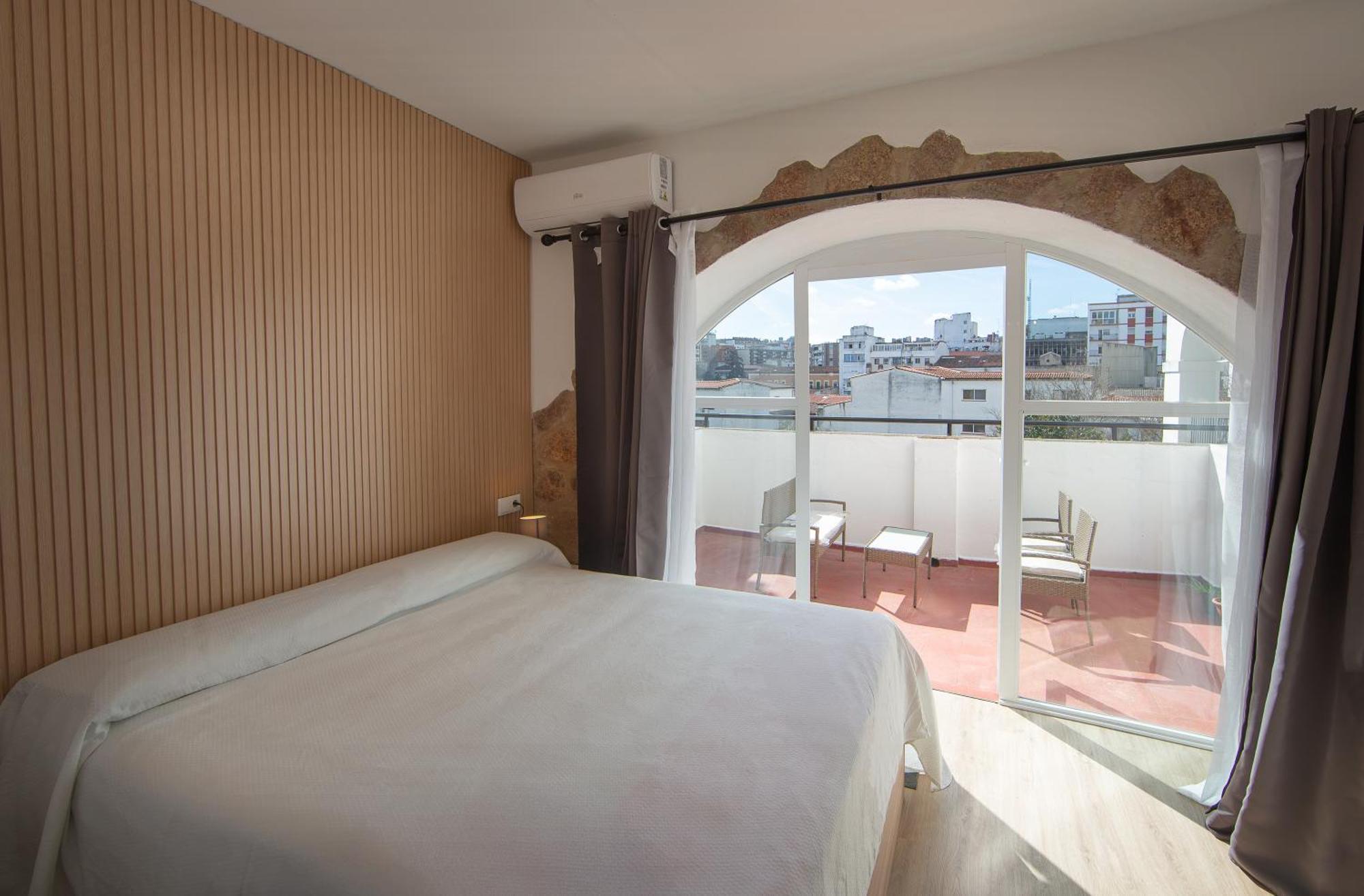 Caceres Deluxe Apartment Exterior photo